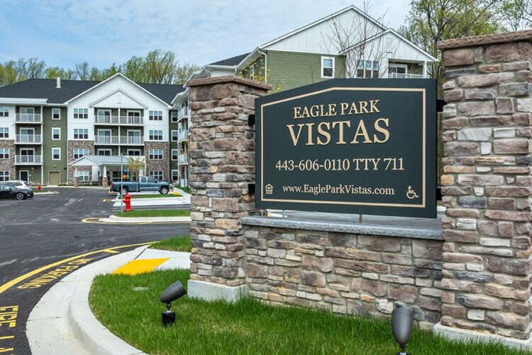 Eagle Park Vistas Entrance Sign